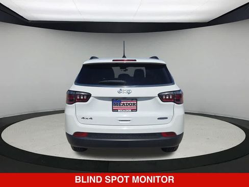 Used 2024 Jeep Compass Latitude AWD/4WD image 5