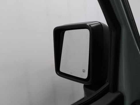 Used 2023 Jeep Wrangler Unlimited Rubicon 4xe w/ Steel Bumper Group AWD/4WD image 14