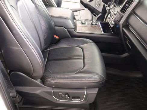 Used 2021 Ford Expedition Max Platinum image 15