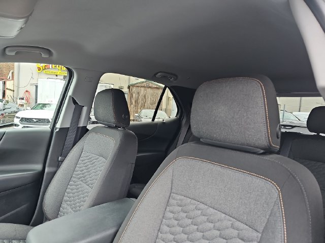 Used 2021 Chevrolet Equinox LT FWD image 15