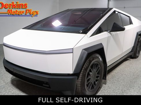 Used 2024 Tesla Cybertruck AWD Crew Cab image 1