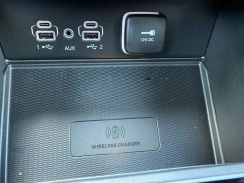 New 2025 Jeep Grand Cherokee Laredo image 13