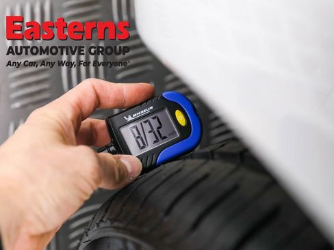 Used 2023 Tesla Model 3 Standard Range image 26