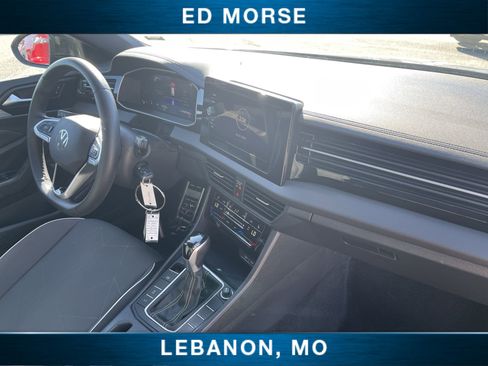 Used 2025 Volkswagen Jetta Sport image 26