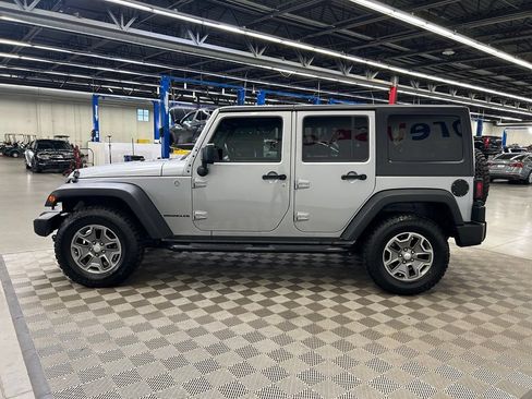 Used 2015 Jeep Wrangler Unlimited Sport w/ Quick Order Package 24S AWD/4WD image 8