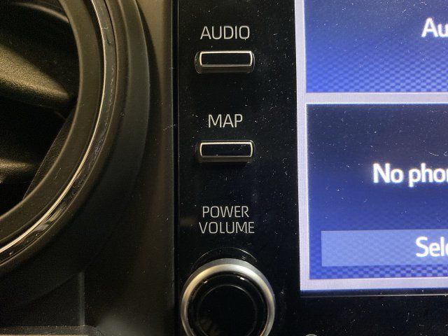Used 2021 Toyota Tacoma SR5 w/ Technology Package AWD/4WD image 18