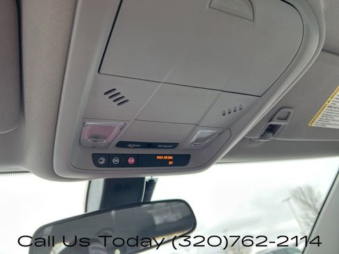 Used 2018 Chevrolet Equinox LS image 27