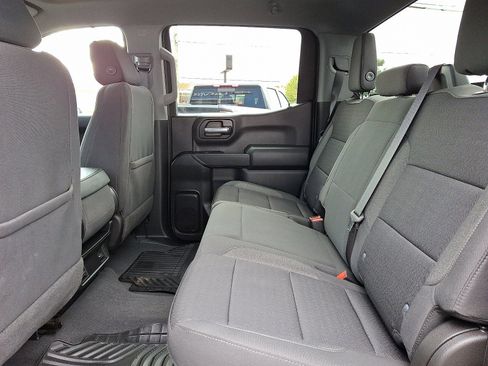 Used 2023 Chevrolet Silverado 1500 Custom image 9