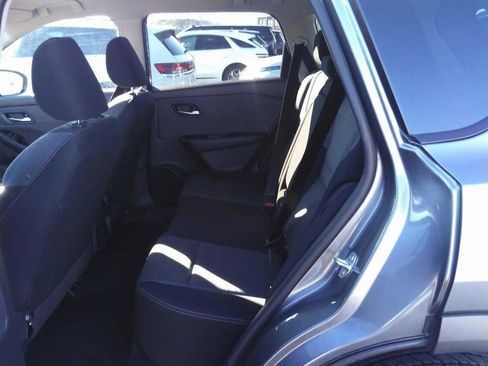 Certified 2023 Nissan Rogue SV image 23