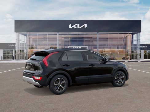 New 2026 Kia Niro EX image 6