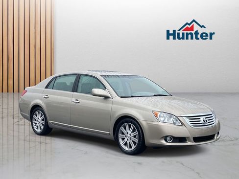 Used 2008 Toyota Avalon Limited image 1