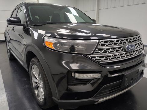 Used 2021 Ford Explorer Limited AWD/4WD image 14