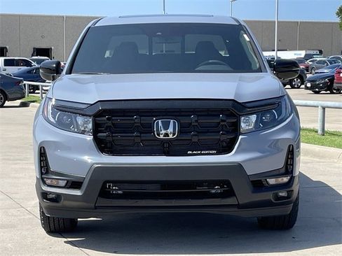 New 2025 Honda Ridgeline Black Edition image 6