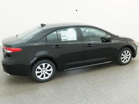 New 2026 Toyota Corolla LE image 10