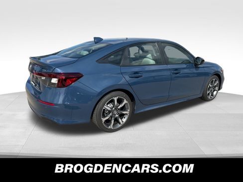 Used 2026 Honda Civic Sport Touring image 3