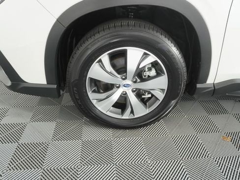 Certified 2025 Subaru Ascent Premium AWD/4WD image 16