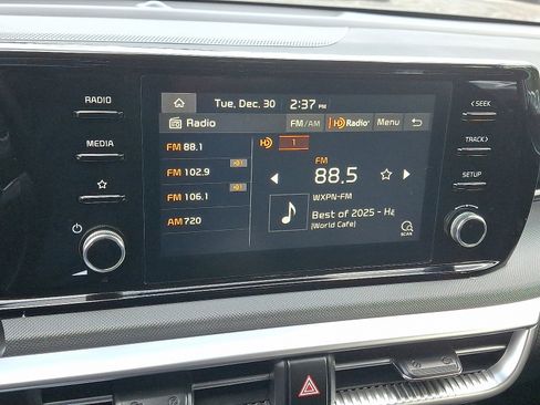 Used 2024 Kia K5 LXS image 16