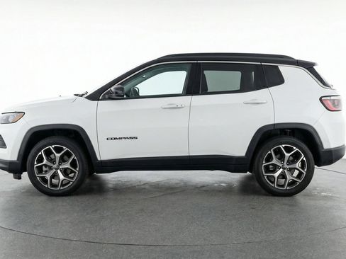 Used 2025 Jeep Compass Limited AWD/4WD image 5