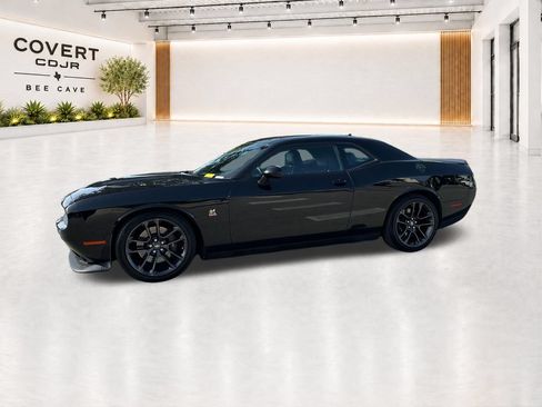Used 2023 Dodge Challenger R/T Scat Pack w/ Plus Package RWD image 5