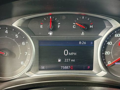 Used 2021 GMC Terrain SLT w/ Elevation Edition AWD/4WD image 14
