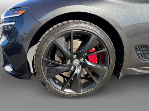 Used 2023 Genesis G70 3.3T w/ Sport Prestige Package image 9