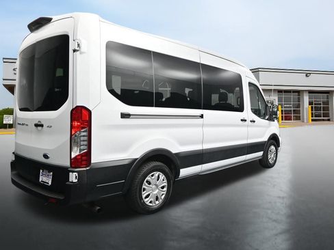 Used 2025 Ford Transit 350 XLT RWD image 3