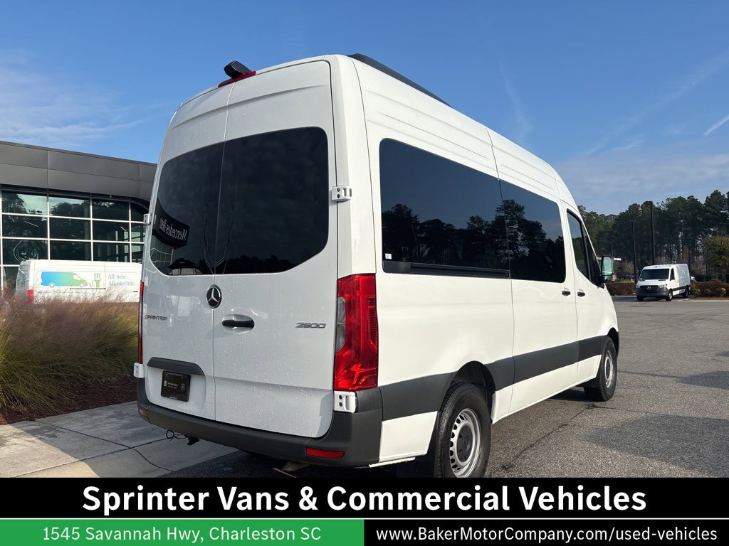 Used 2024 Mercedes-Benz Sprinter 2500 image 3