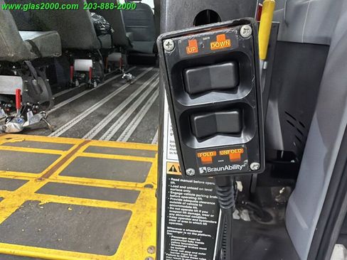 Used 2018 Ford Transit 350 XL RWD image 11