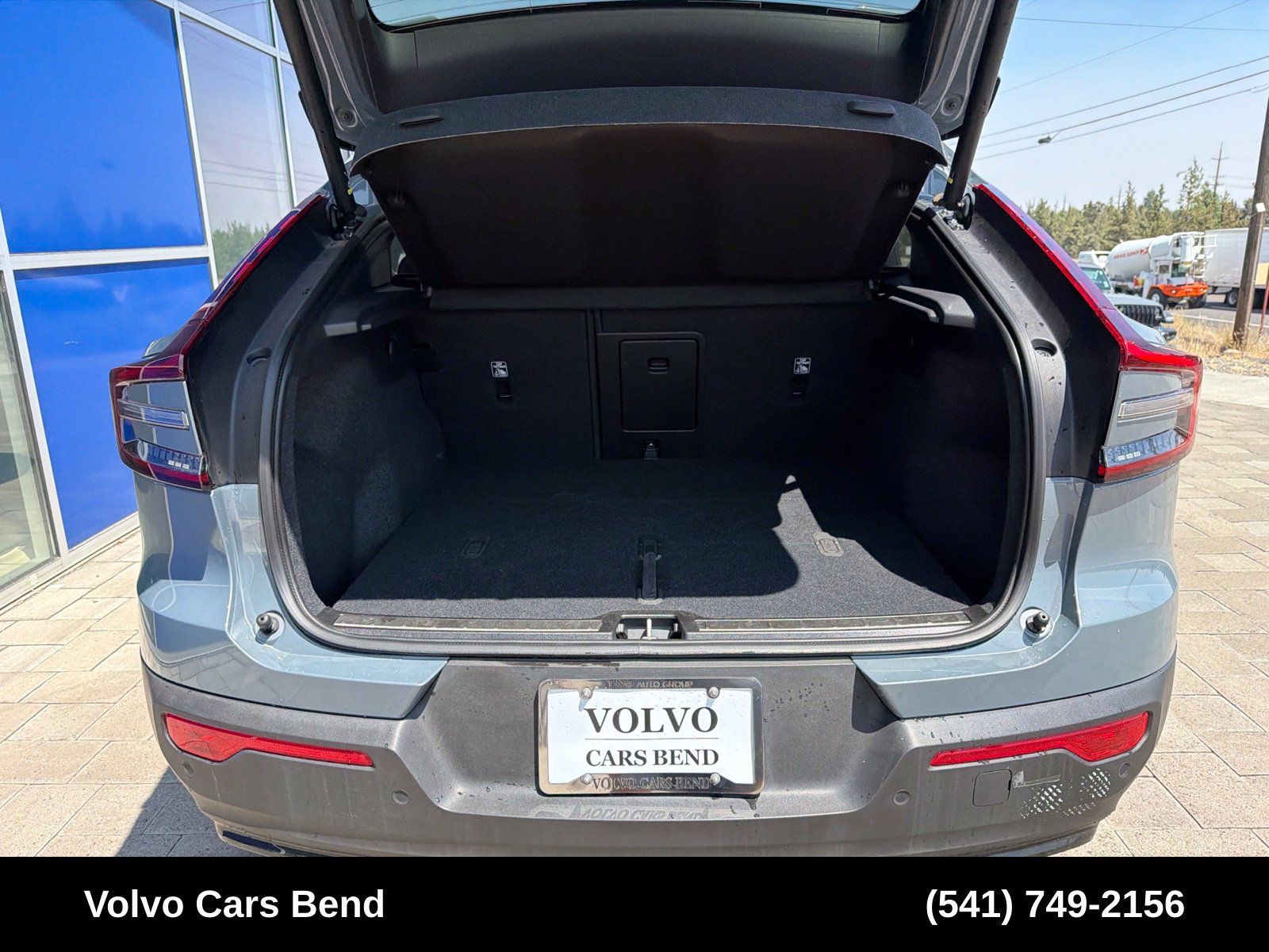 Used 2023 Volvo C40 P8 Recharge Ultimate AWD/4WD image 9
