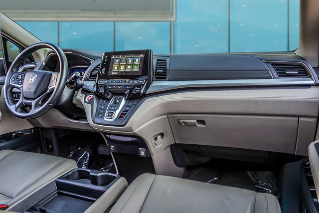 Used 2021 Honda Odyssey EX-L image 14