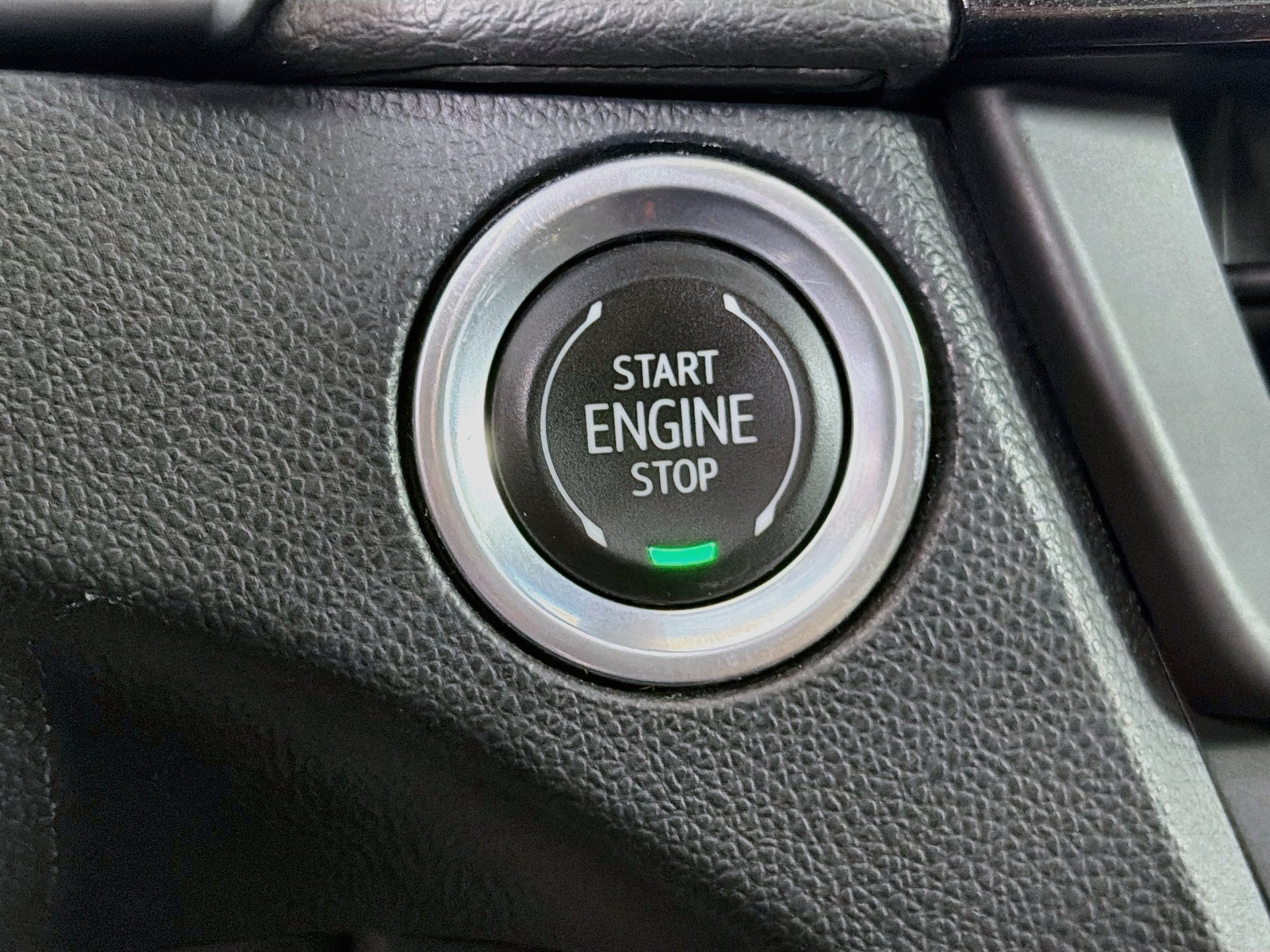 Certified 2023 Cadillac CT4 Sport RWD image 36