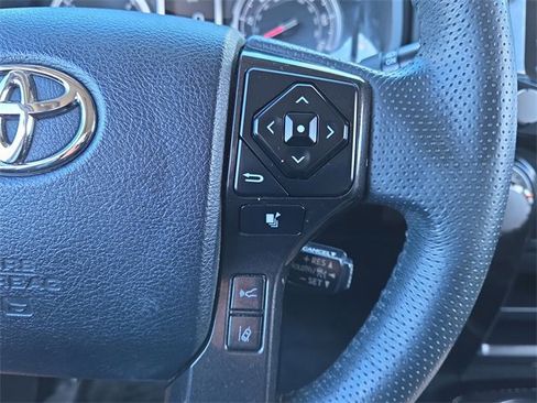 Used 2020 Toyota 4Runner Venture image 20