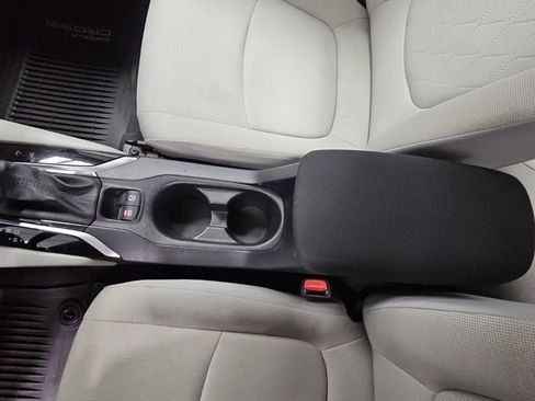 Used 2022 Toyota Corolla Cross L FWD image 21