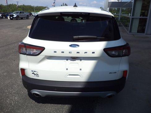 Used 2022 Ford Escape SEL image 5