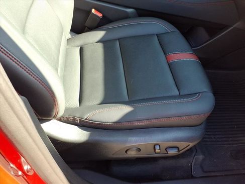 Certified 2024 Chevrolet Traverse RS w/ LPO, Floor Liner Package image 15