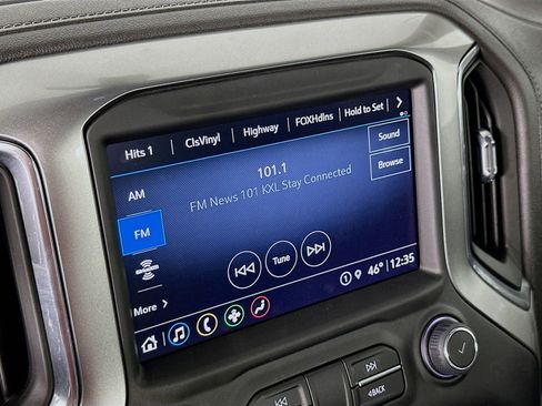 Used 2022 Chevrolet Silverado 2500 LTZ w/ Gooseneck/5TH Wheel Package image 16