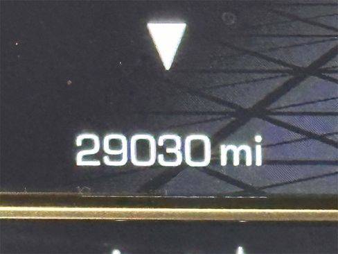 Used 2023 GMC Yukon SLT image 29