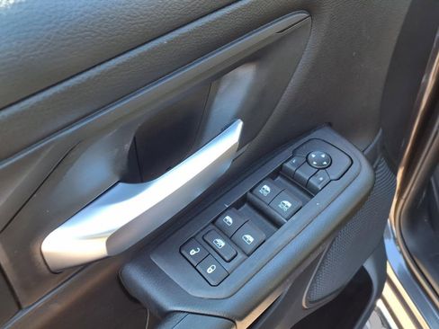 New 2026 RAM 1500 Express AWD/4WD image 19