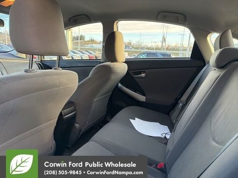 Used 2013 Toyota Prius Three image 8