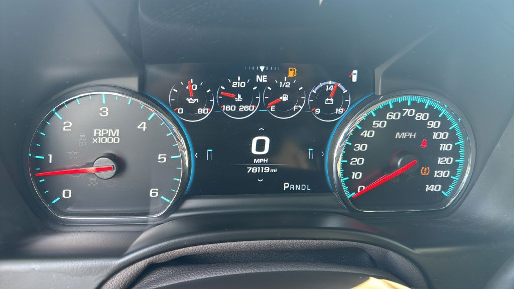 Used 2018 Chevrolet Tahoe Premier RWD image 14