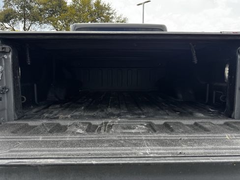 Used 2023 Jeep Gladiator Overland image 31