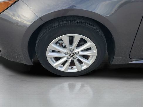 Certified 2024 Toyota Corolla SE FWD image 10
