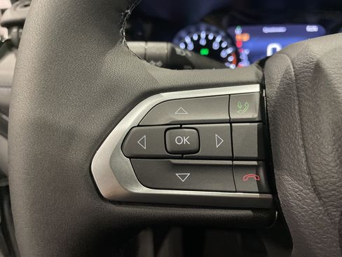 Certified 2026 Jeep Compass Latitude AWD/4WD image 19