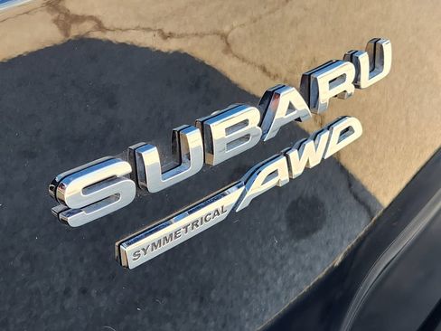 Used 2023 Subaru Forester Limited AWD/4WD image 12