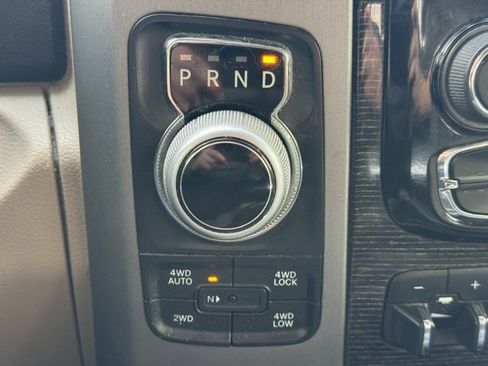 Used 2018 RAM 1500 Limited image 29