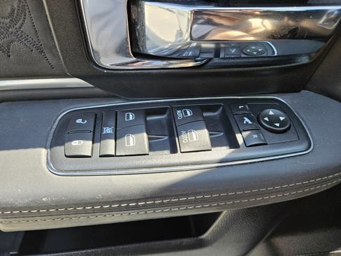 Used 2016 RAM 2500 Limited AWD/4WD image 31