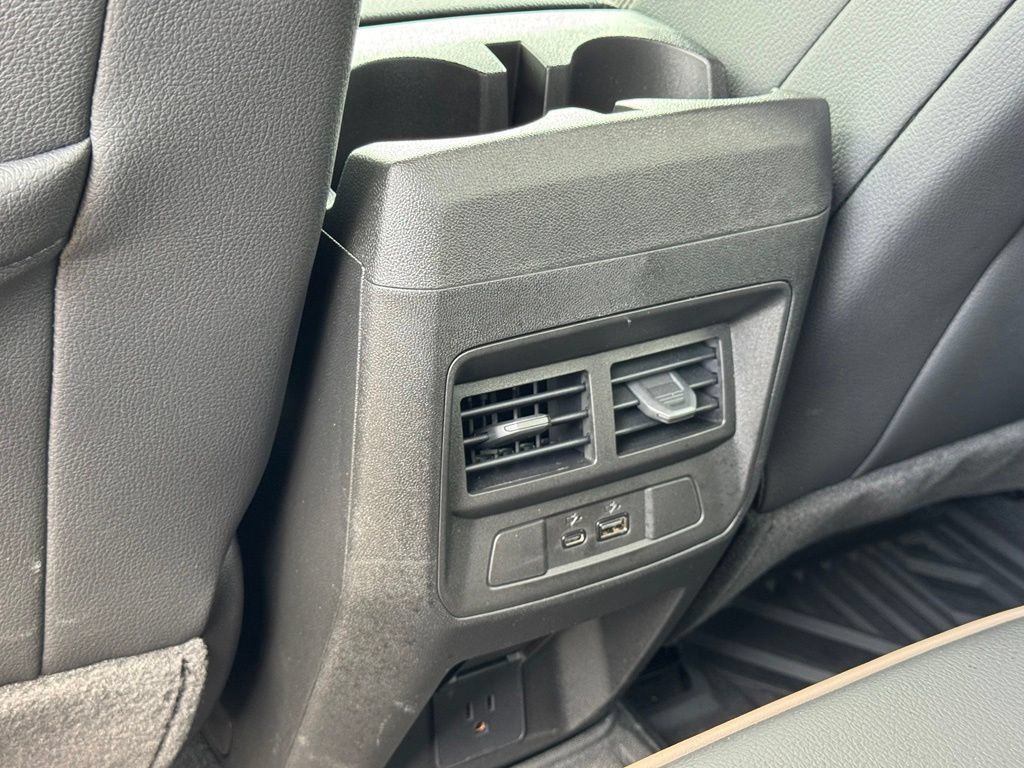 Used 2026 GMC Canyon Denali AWD/4WD image 40