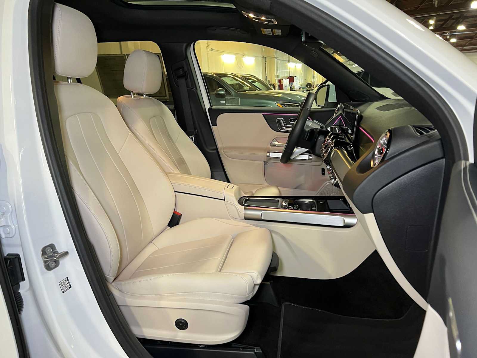 Certified 2026 Mercedes-Benz GLB 250 4MATIC image 12