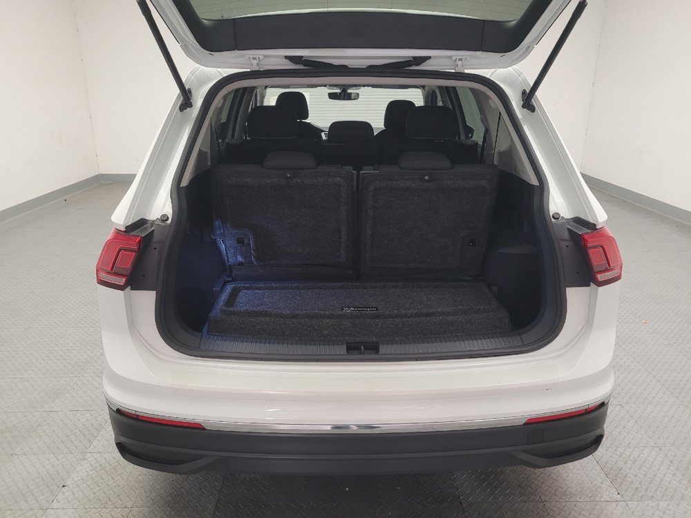 Used 2023 Volkswagen Tiguan S FWD image 29