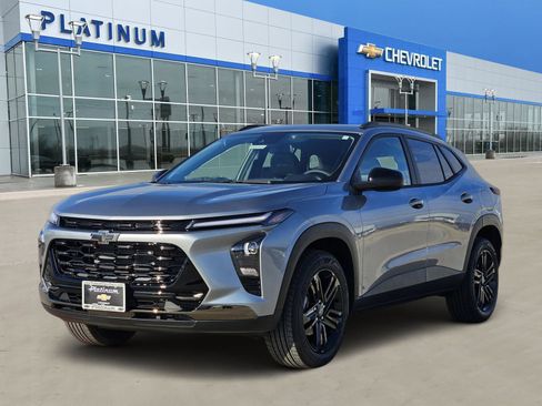 New 2026 Chevrolet Trax ACTIV w/ Sunroof Package image 2